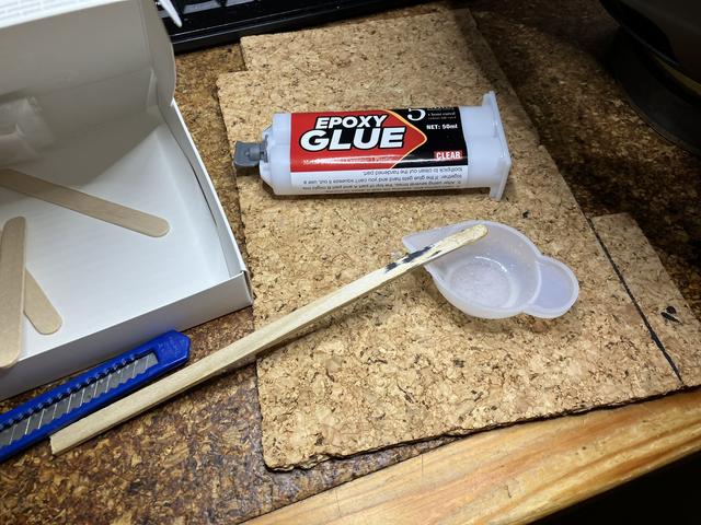 [Bild: 2K-Kleber.jpg]