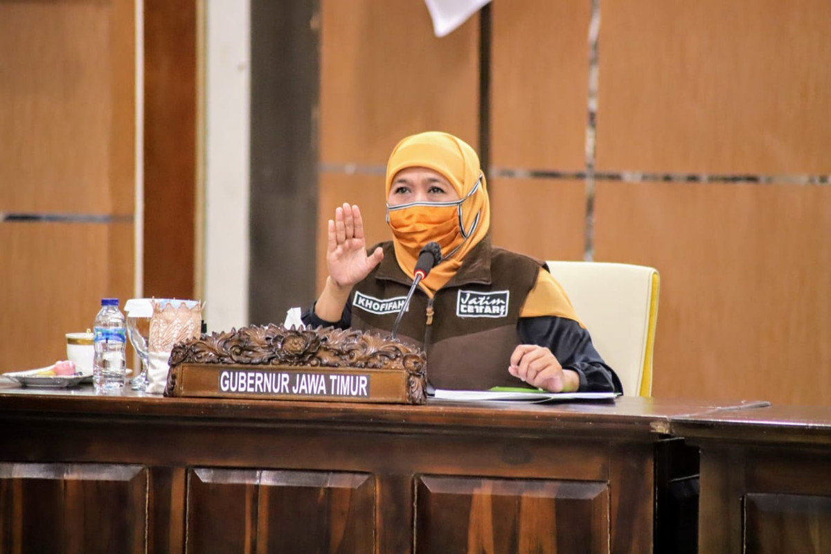 Gubernur Khofifah: PSBB Malang Raya Cukup Sekali, Saatnya Masuk Masa Transisi Menuju 'New Normal Life' Gubernur Khofifah: PSBB Malang Raya Cukup Sekali, Saatnya Masuk Masa Transisi Menuju 'New Normal Life'