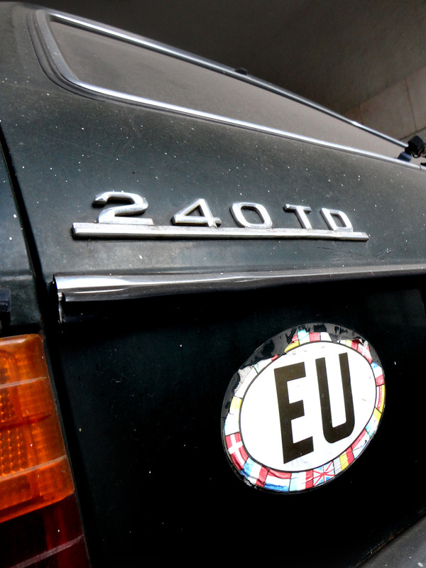 MERC_W123_LX1808A-Bd1