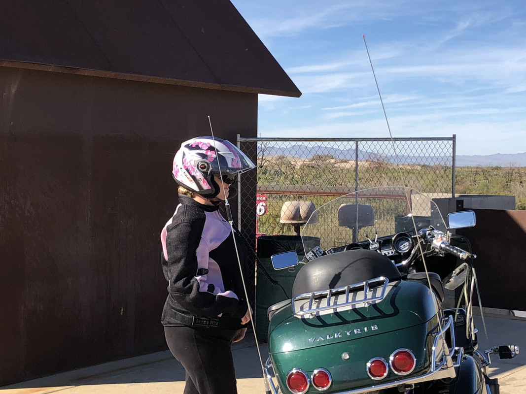 3C35F8DB-7BFA-4835-AE1E-5D4E4575A05B