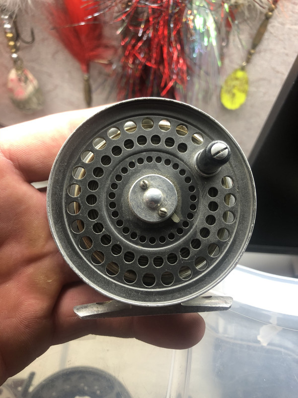 A107F65B-4BBC-4469-AD96-C4130377B8A6