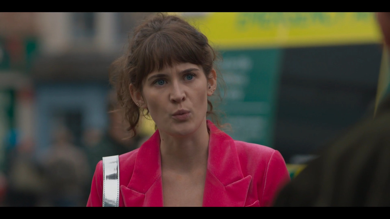 2023-04-08_21_35_BBC1_Casualty_37x26_Welcome-to-the-Warzone.mp4_snapshot_00.52.46.014