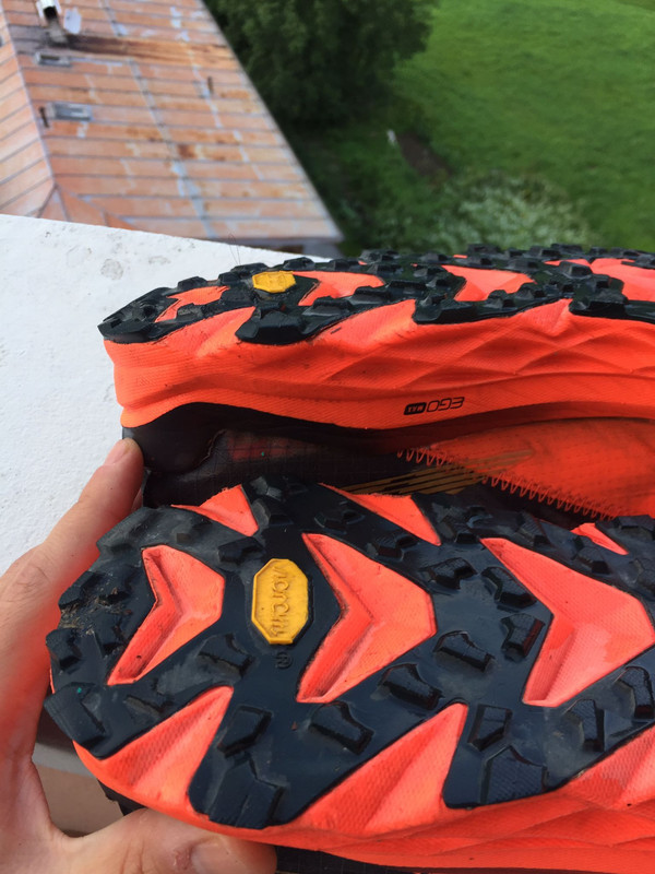 f3dc812e-a88f-464d-b3ec-b63ff7c52495