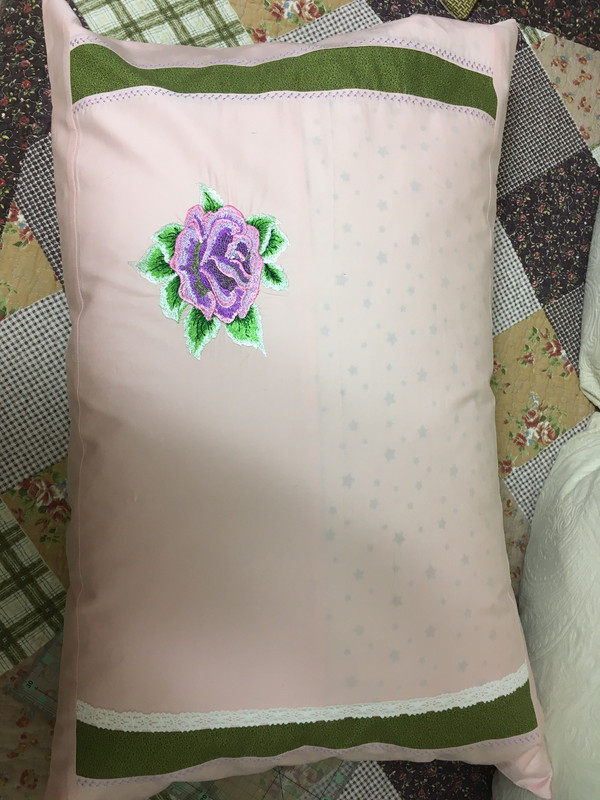 9D8C8D80-23D2-4074-842E-0A72650BE786