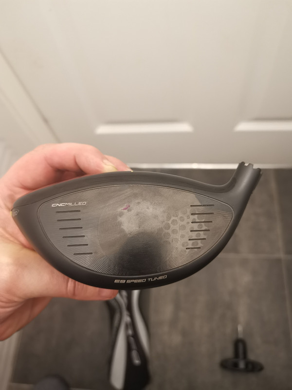 AC9C8B54-29C8-4DE6-A3C8-69B498DA31ED