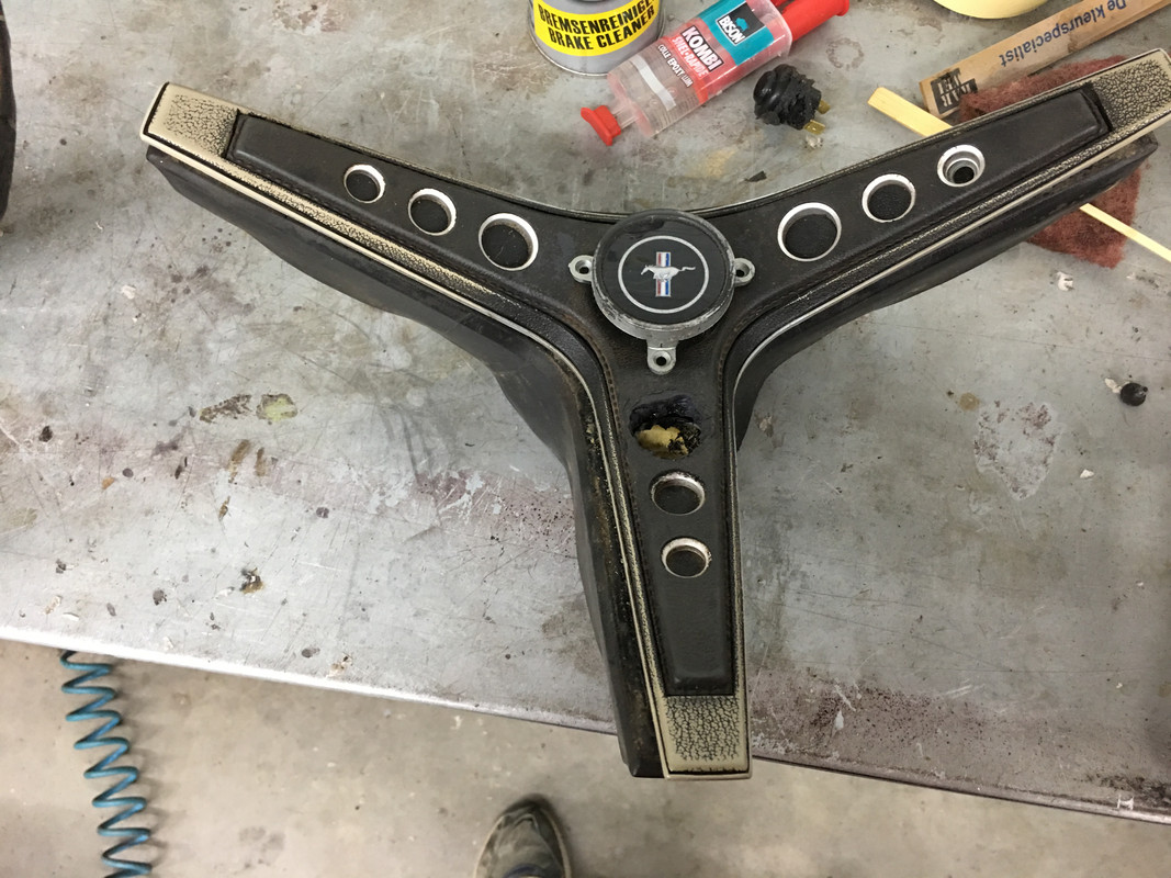 F3633E33-3AD2-4818-A82A-FD1C0D21C20A