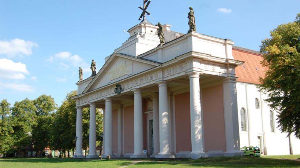stadtkirche-ludwigslust.jpg