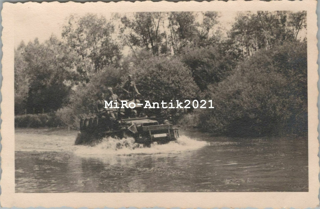 Panzer-Abteilung 65, Sdkfz im Fluß, Frankreich 1940