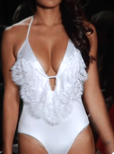 braless-2