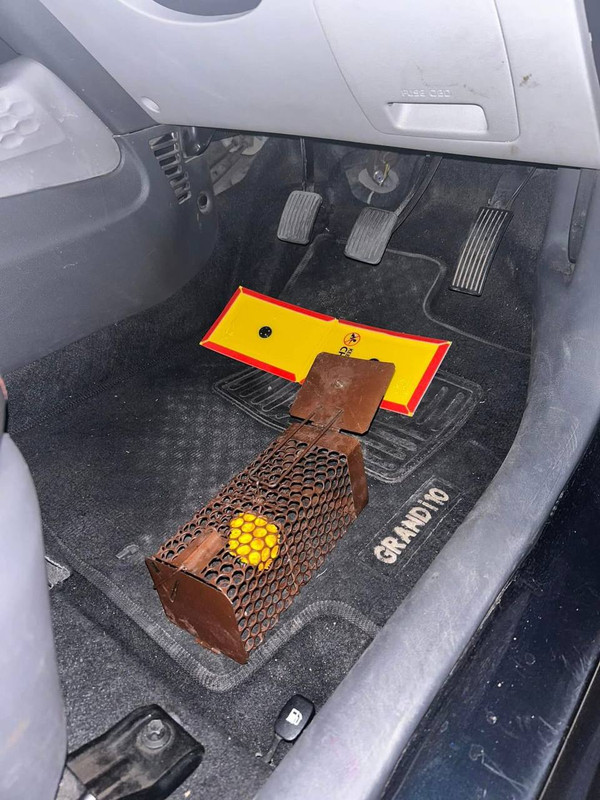 .