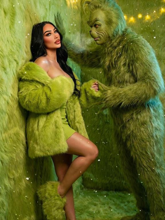 [Image: ariarose-xx-3781794750366770125-2025-12-06.jpg]