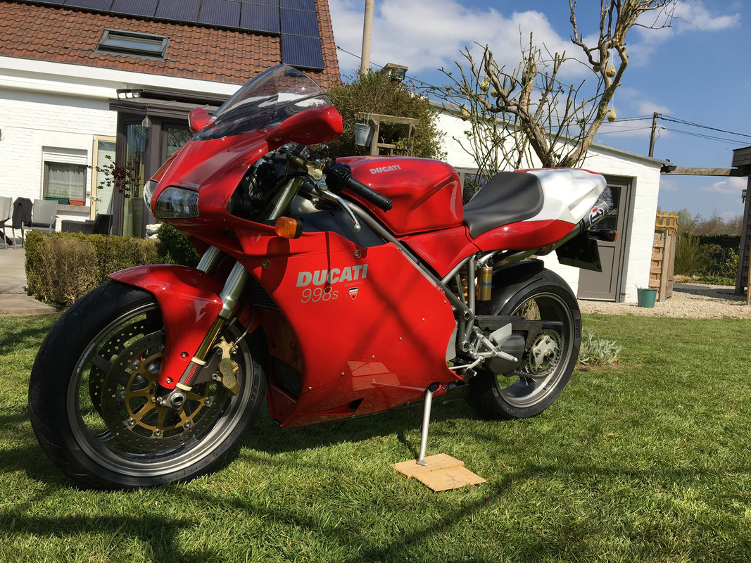 C6319D26-0D3B-4365-A248-E759AC31B6C1