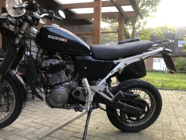 0B8B0E22-C78B-447F-8459-01FD84709D38