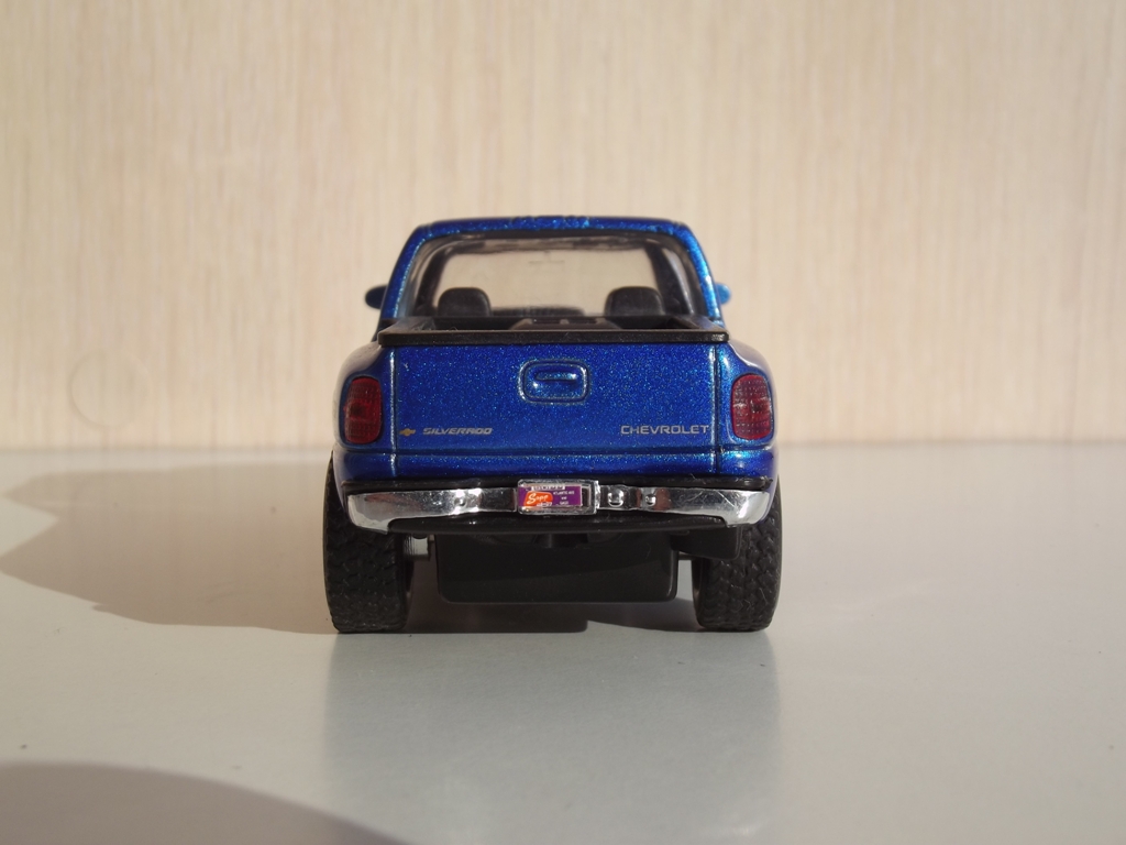 Chevrolet Silverado - 7