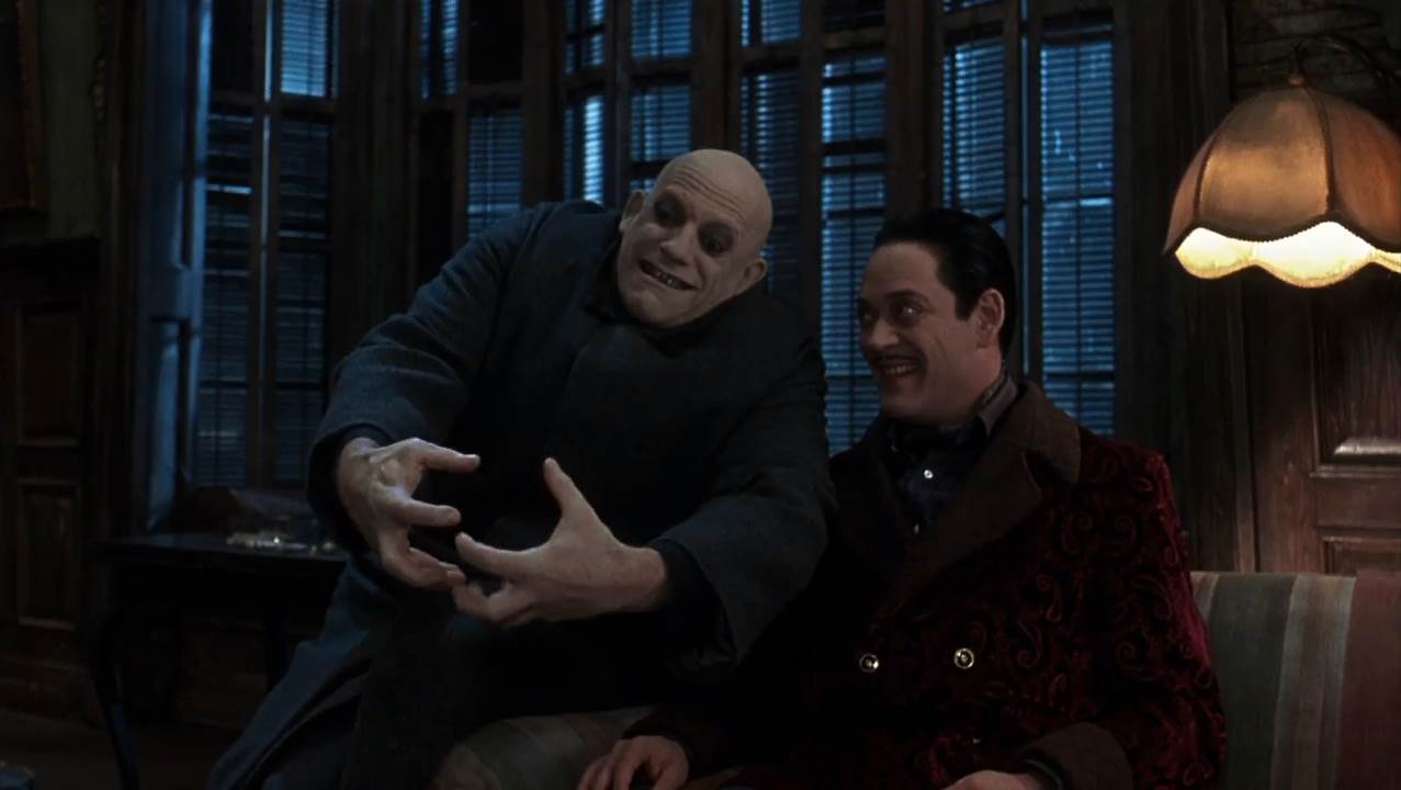 Addams Family Values 1993 BluRay [Hindi + English] 480p, 720p ESub Screenshot