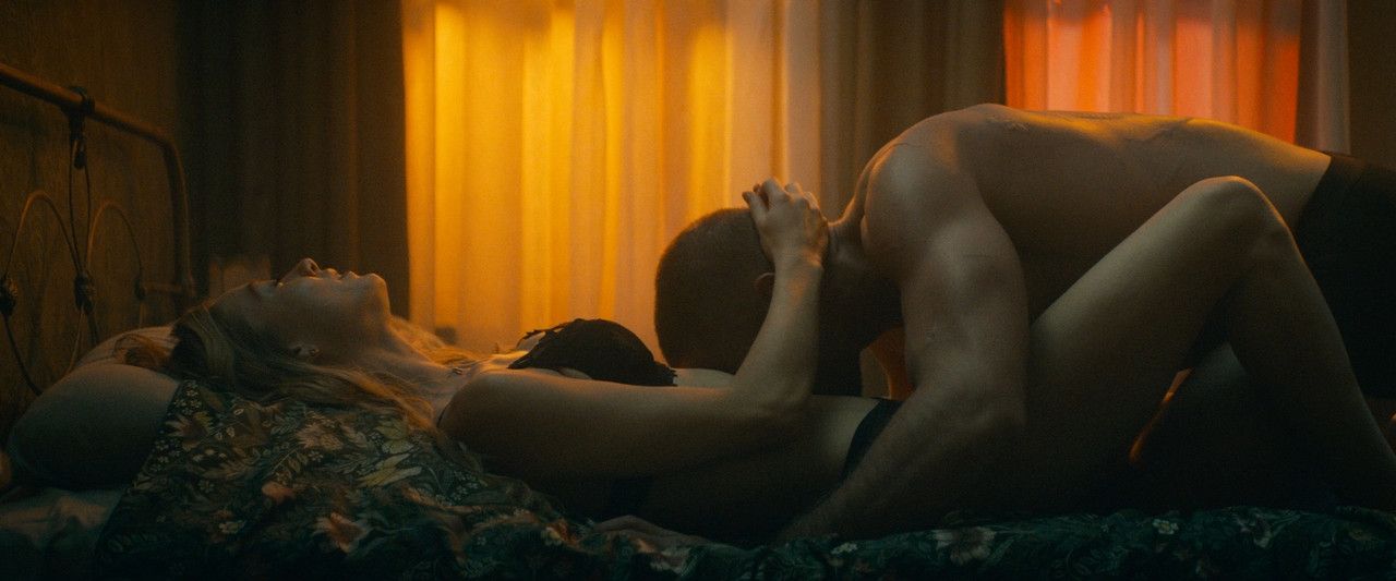 (Vietsub) Man With No Past 2025 1080p AMZN WEB-DL DDP5.1 H.264.mkv_snapshot_01.13.36.412