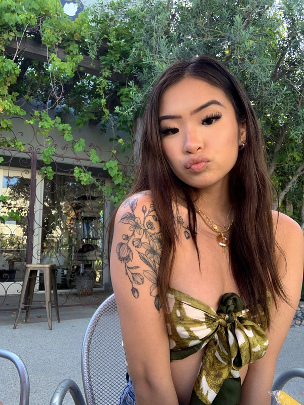 @AsianScandalnet (1)