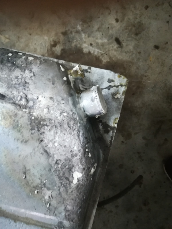 Hahn fuel tank repair (5)