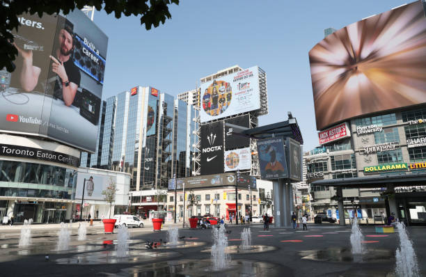 yonge-dundas-square.jpg