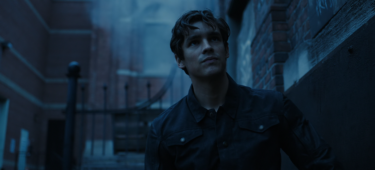 Titans.S03E08.Home.1080p.10bit.BluRay.AAC5.1.HEVC-Vyndros.mkv_snapshot_32.41_[2022.08.12_17.52.23]