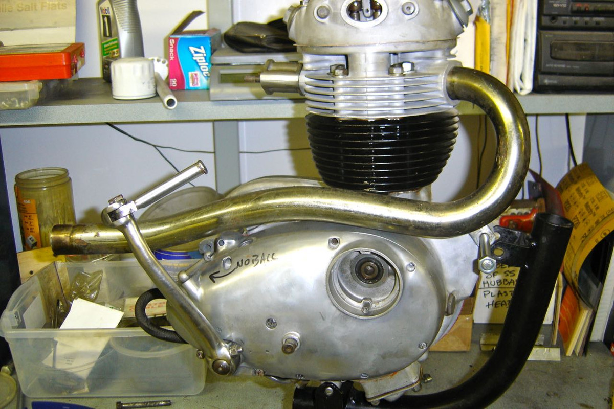 B40 motor on the bench