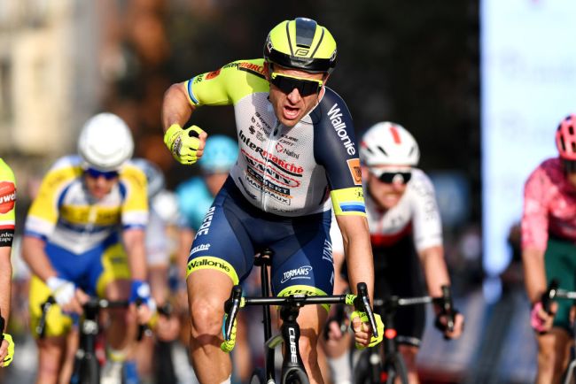 Alexander Kristoff vince la Clasica de Almeria (foto: Tim de Waele/Getty Images)