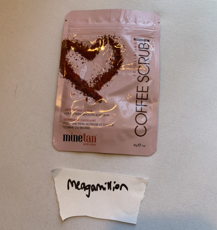 1ABF5E73-5EFC-4F16-A520-A738C4B56AAB