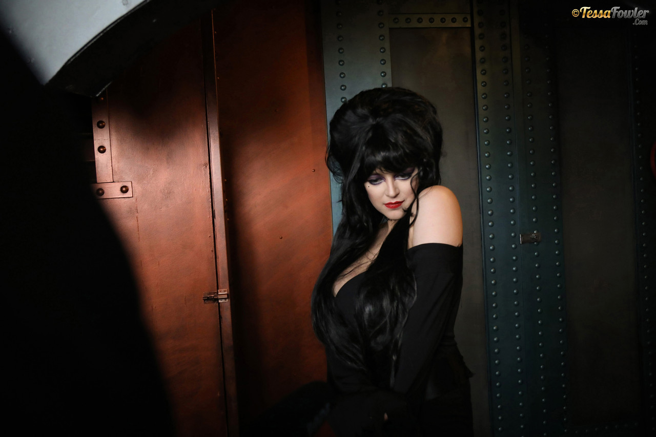 tessa fowler glam vamp bts set 3 011