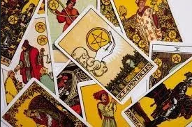 Tarot gratis para hoy lunes 01 de abril del 2024 ¿Cómo te irá según el horóscopo?