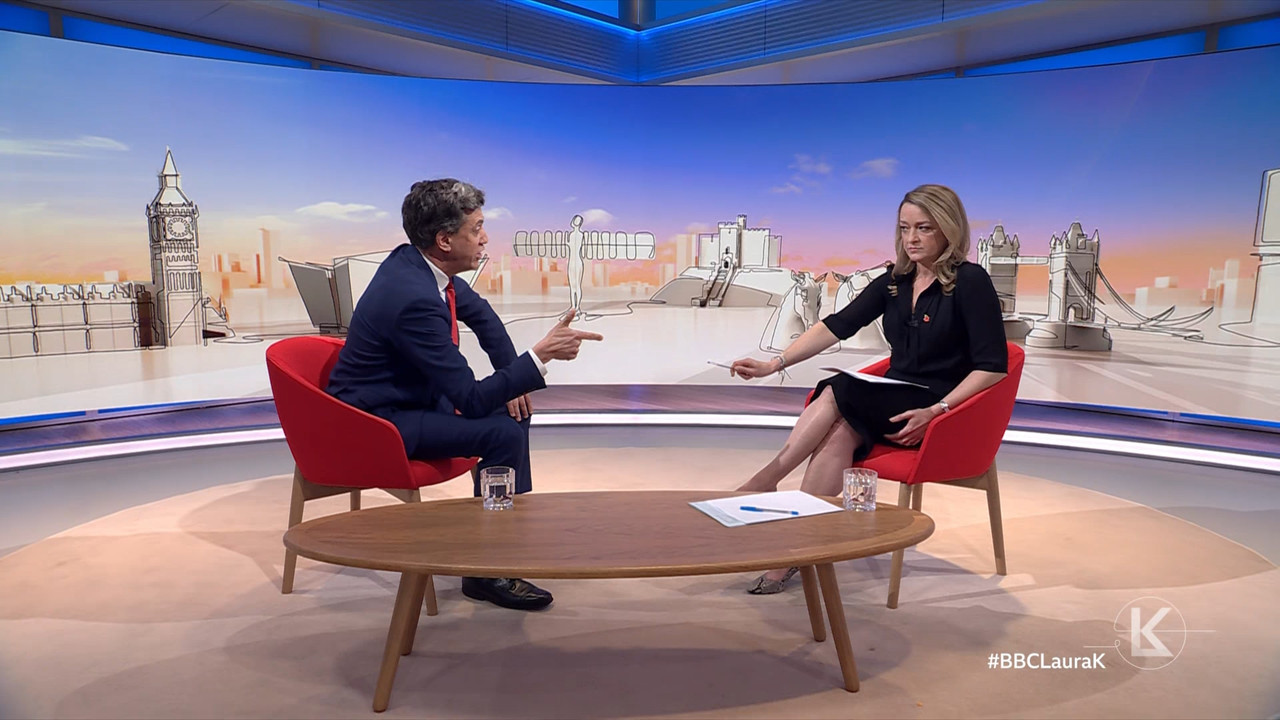 Sunday with Laura Kuenssberg_20221106_09001000.ts_snapshot_00.13.05.769