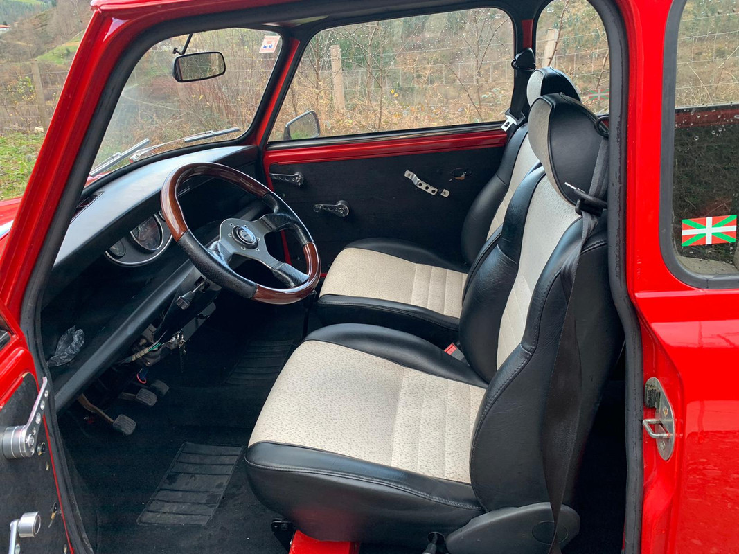 5BA14F7B-9C06-483C-9533-B41F22DF939A