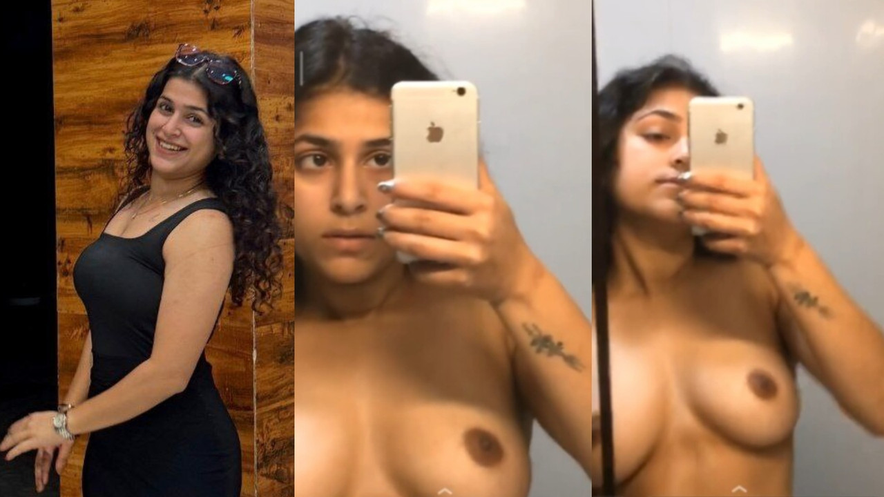 bhabixvideo Sexy Indian Gf Showing Fingering