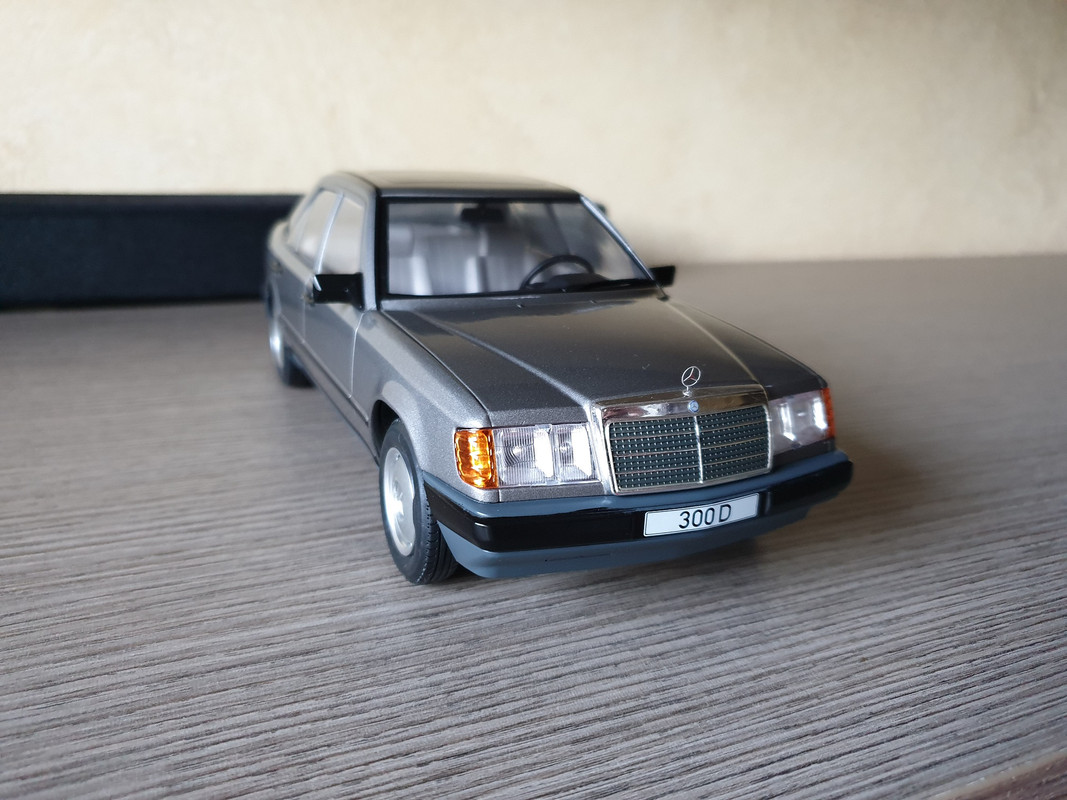 Mercedes 300D_1 (2)