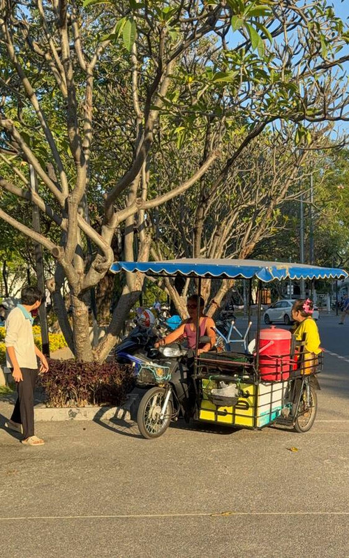 Блестяшки и вкусняшки: Новый Год в Чиангмае, Хуахин, Бангкок