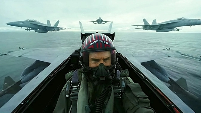 TOP-GUN-FOTOR.jpg