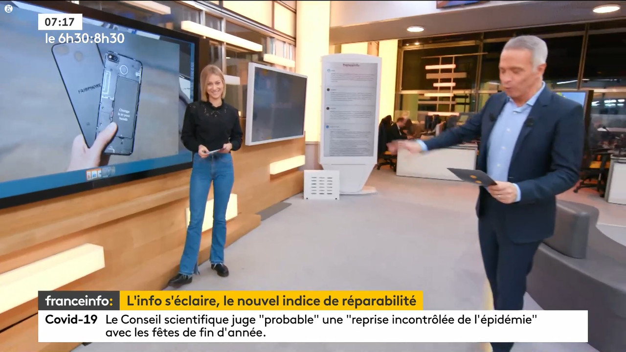 12.30 - 05.29.00 - Le 6h30 9h30. Entre JT, chroniques, invités et rev....ts_snapshot_00.54.20.555