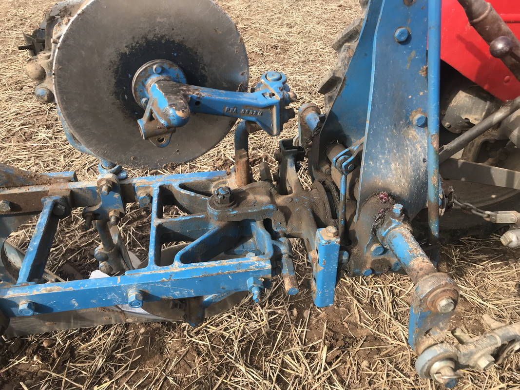 171E0F74-76F7-4C5A-83C0-B2645758B4DA