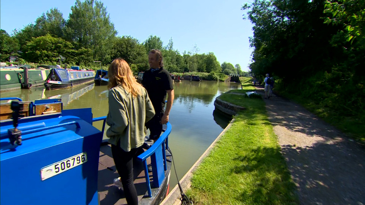 08.17 - 18.00.00 - ITV News London. The latest news in London and the....ts_snapshot_23.32.812