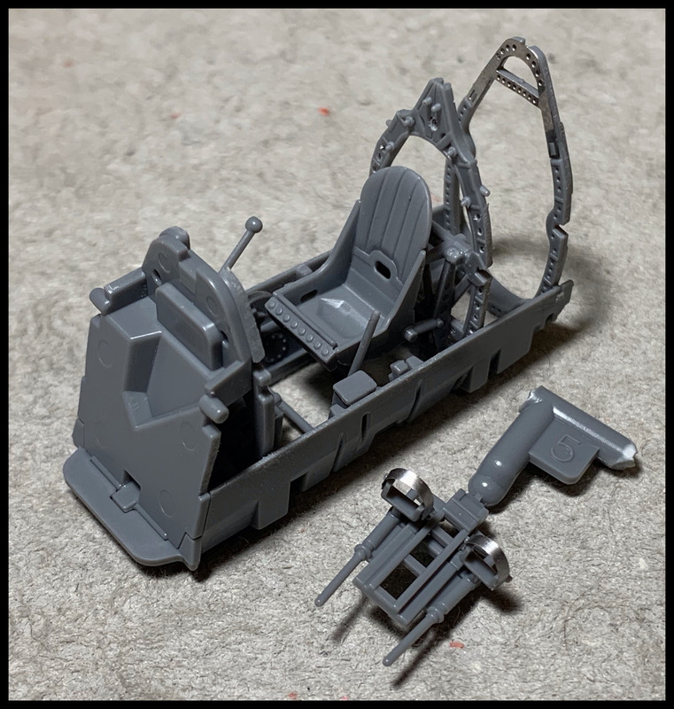 F67CC589-97B0-4FAD-91B8-25F88A54333F