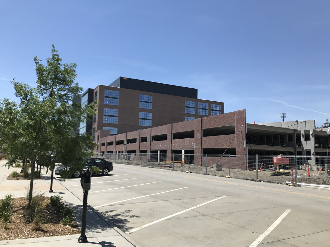 26A4063F-75DC-4E24-8084-4A8311AFEF82