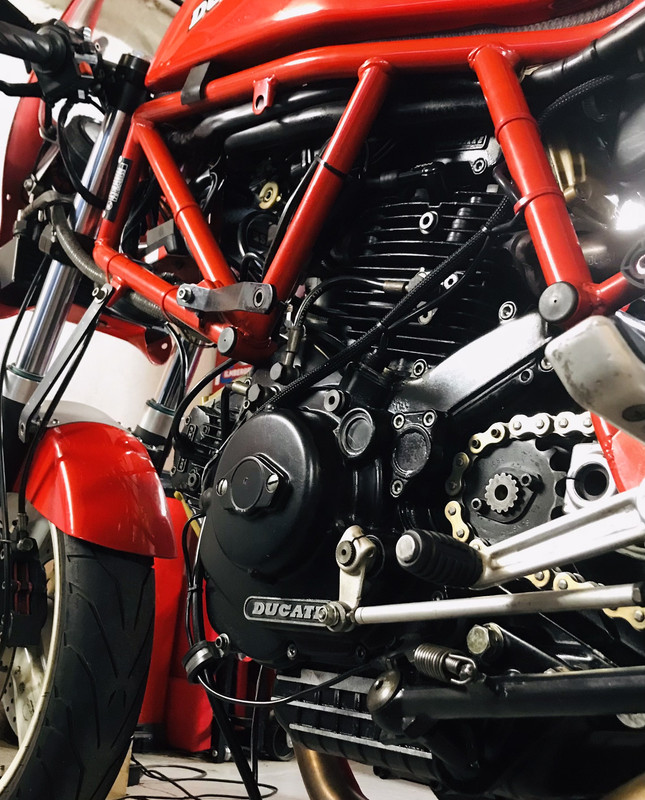 928BF527-4AFA-4C66-A239-F7A937A48578