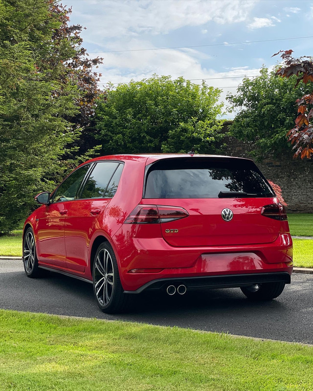 FB5DEF75-7F60-4E46-9CC9-9AA97B79162F