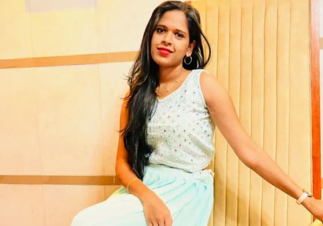 Famous Mallu Model Threesome Video Update Both Girl Sucking Dick Rubbing Pussy And Kissing Each Other While Getting Fucked 3 Clips