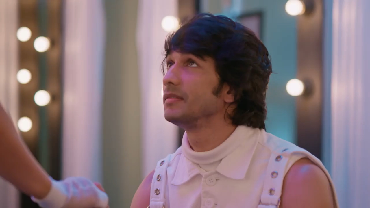 Campus Beats 2025 WebRip Season 5 [Hindi] 480p 720p ESub Screenshot