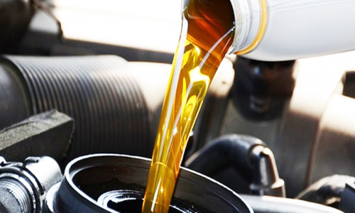 What Engine Oil Do I Use for My Car? Let’s Find Out From Expert Mechanics Car-oil-change