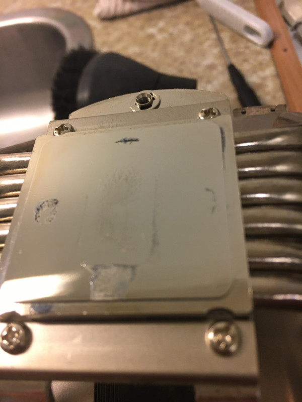 071F4951-C76D-46F6-852A-3A2EF382D034