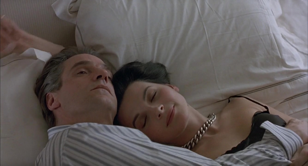 Gf with BF's Father Juliette Binoche nude - Damage (1992).mp4_20201005_165755.111