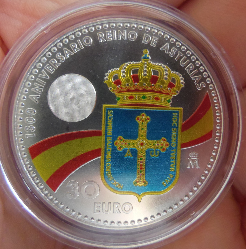 30 Euros Felipe VI y Leonor. 1300 Aniversario del reino de Asturias. 2018. Rev2018astsh