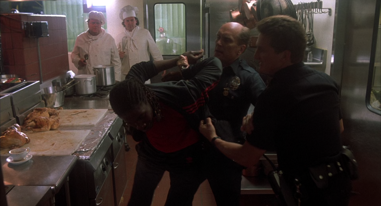 Colors (1988) Unrated + Extras (1080p BluRay x265 HEVC 10bit AAC 2.0 r00t) [QxR]