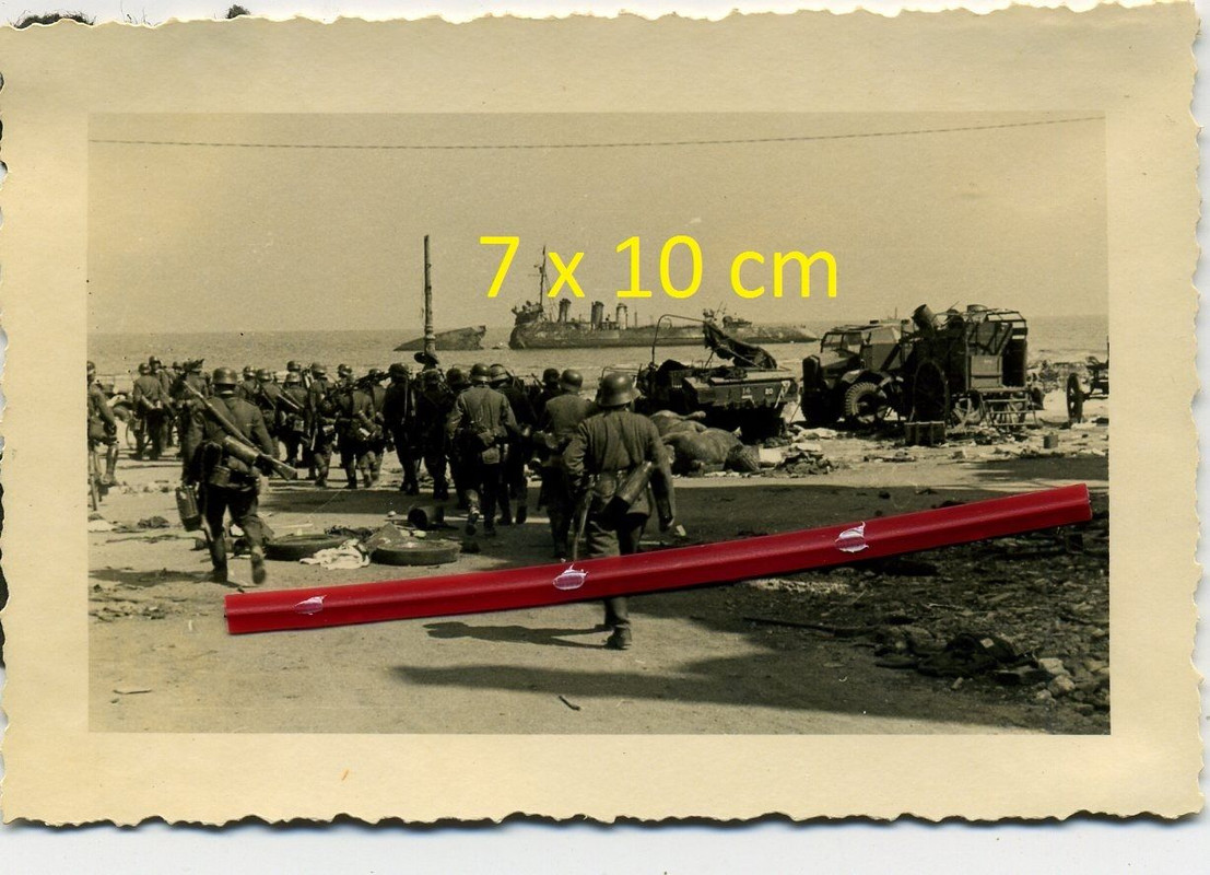 Foto Dünkirchen Kompanie im Kampfmontur auf dem 